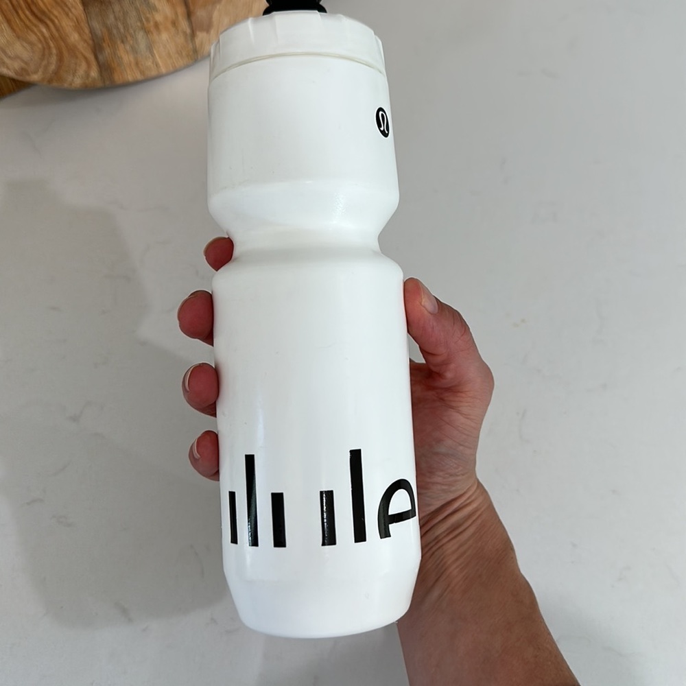 Lululemon Waterbottle - Picture 2 of 3